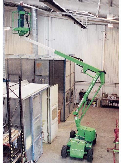 Самоходный подъемник Niftylift HR12