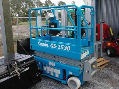 Электрический ножничный подъемник Genie GS-1530