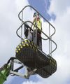 Самоходный подъемник Niftylift HR 17 Hybrid 4x4